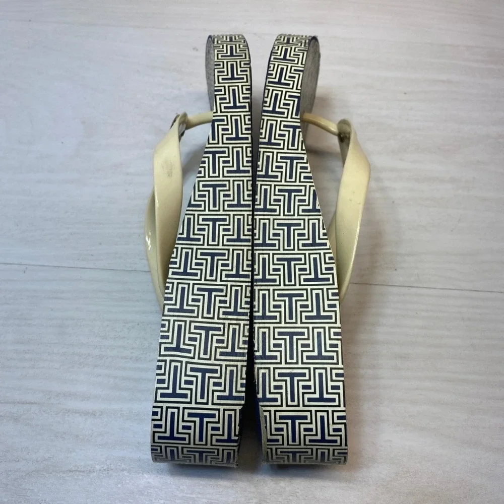 Tory Burch Womens 8 Platform Flip Flops Wedge Navy Logo Rubber Sandal Beach